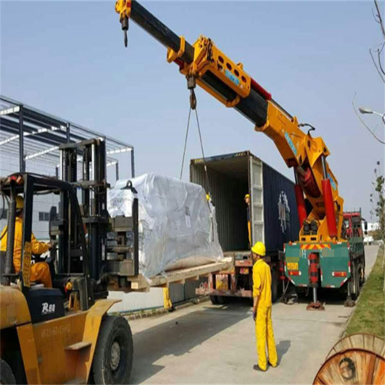 东兴专业随车吊出租电话