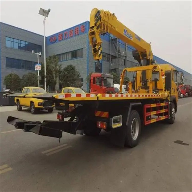 东兴附近小随车吊出租电话，轻松解决搬运烦恼