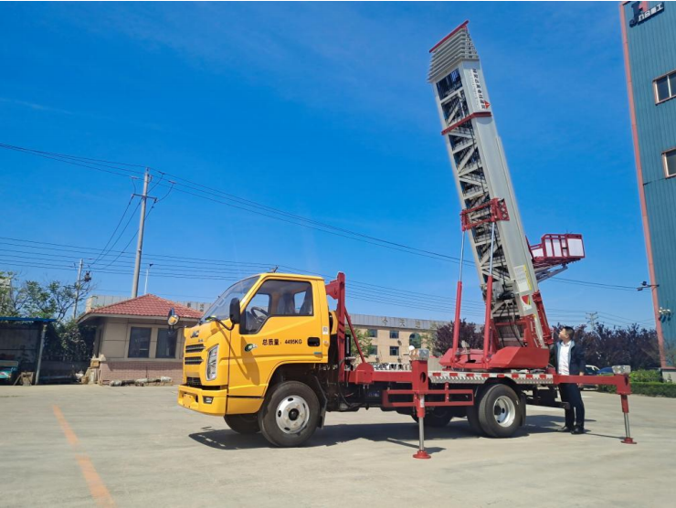 东兴常年租赁32米云梯车