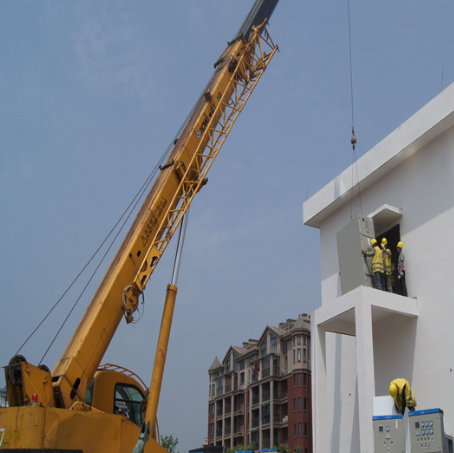 东兴桥梁施工用大吨位汽车吊出租服务优势与选择指南